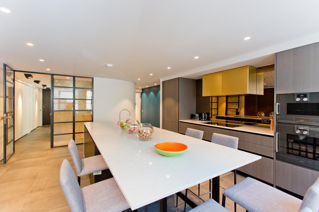 Luxury Royalty Mews Apartment Лондон Екстериор снимка