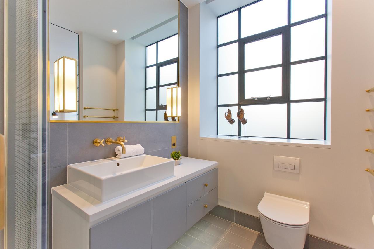 Luxury Royalty Mews Apartment Лондон Екстериор снимка