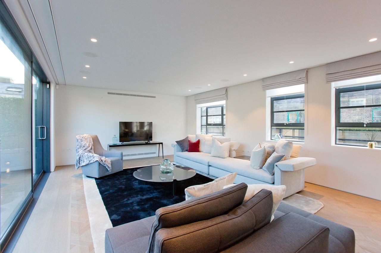 Luxury Royalty Mews Apartment Лондон Екстериор снимка