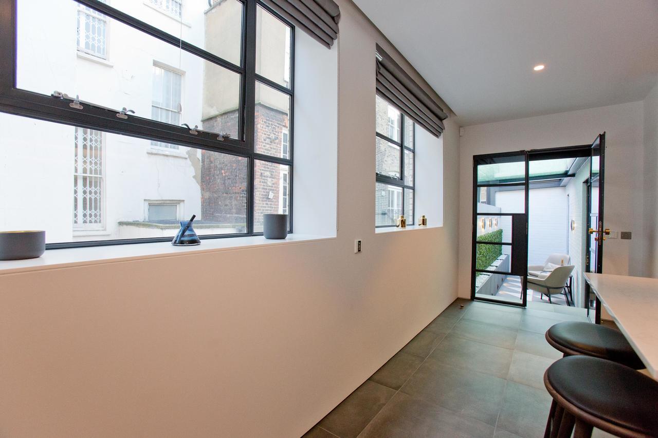 Luxury Royalty Mews Apartment Лондон Стая снимка